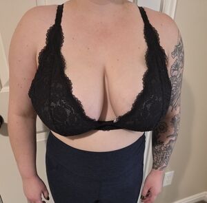Deja Day by Playful Promises Laura Black Lace Wireless Bra | 36G | Barely Worn